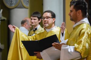 Ima újmisés papért