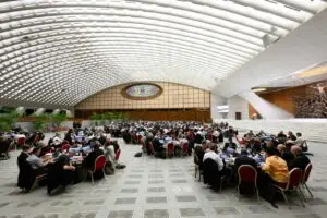 A Rómában zajló püspöki szinódus levele Isten népéhez