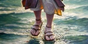 „Jézus Krisztus sarut viselt, nem volt se Mercedese, se sofőrje”