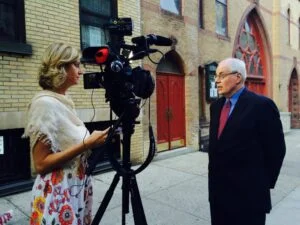 A hit kiárusítása - Ami a film és az ügy mögött van – interjú (I. rész) 9 A hit kiárusítása – Ami a film és az ügy mögött van – interjú (I. rész)