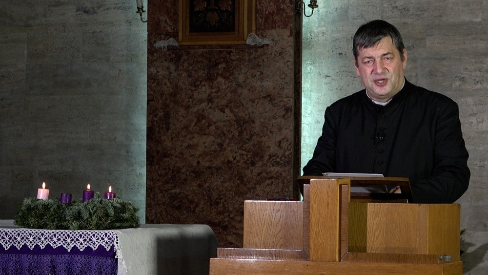 Adventi rahangolo 18 december 15.00 02 34 18.Still019 Egyedi