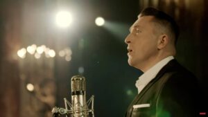 Csodálatos karácsonyi meglepetés Ákostól