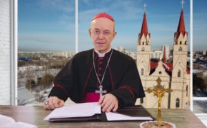 Schneider püspök nyílt levele Ferenc pápának a Traditionis Custodes kapcsán