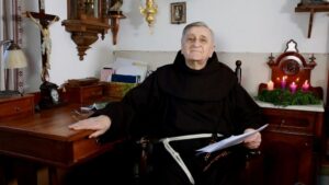 Adventi ráhangoló: Ünnepünk csúcspontja a szentmise és az áldozás