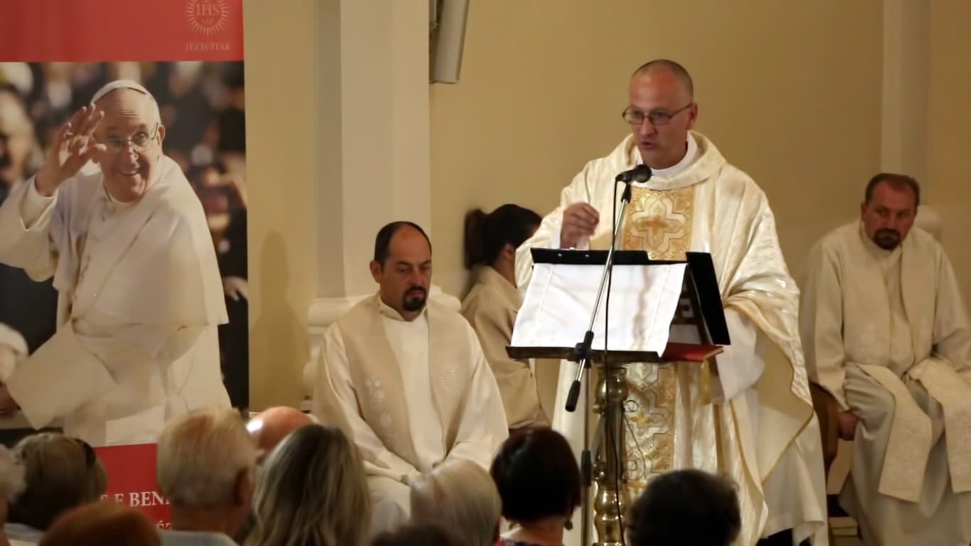 Nem az a tökéletes aki jól kezdi, hanem aki jól végzi - Bátor Botond pálos szerzetes 1 Bator Botond palos szerzetes Szent Antal bucsun 1