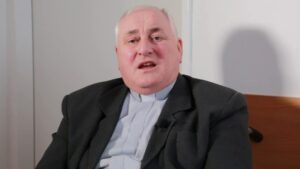 Előzzük meg egymást a szeretetben – Bíró László püspök | VIDEÓ