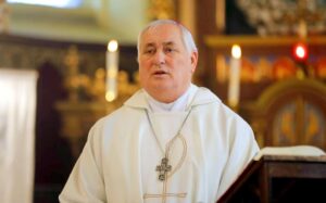 Fiatalok! Az Egyház veletek együtt örül a kapcsolatotokért... - Bíró László püspök | VIDEÓ 1 Fiatalok! Az Egyház veletek együtt örül a kapcsolatotokért… – Bíró László püspök | VIDEÓ