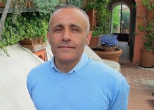 „Kövess engem!”: Hogyan vezetett vissza a hitre egy katolikust II. János Pál és XVI. Benedek