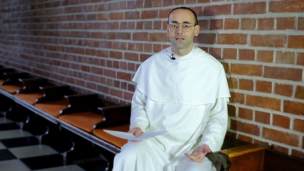 Miért jó Istennel kapcsolatba lenni? – Nagyböjti ráhangoló | VIDEÓ 1 Csoka Janos kedd.00 01 38 00.Still008 Egyedi