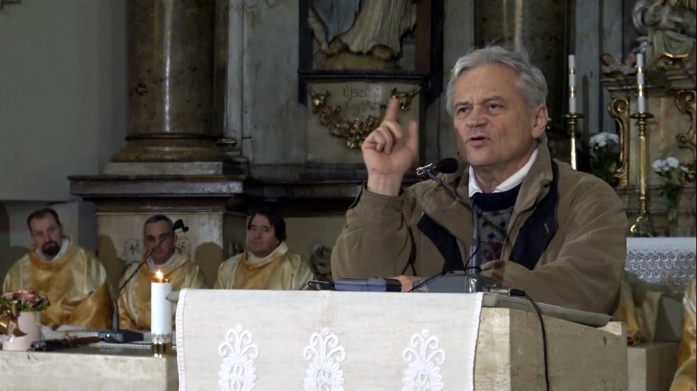 Dr. Csókay András és felesége, Daniella tanúságtétele Marosvásárhelyen 1 Csokay Andras Marosvasarhelyen Egyedi