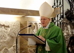 Erdő Péter bíboros Vatikánban: Bízzuk sorsunkat Jézusra!