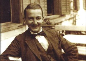 Megkezdődött Esterházy János boldoggá avatási pere