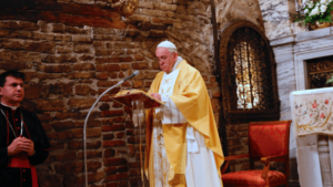 Ferenc pápa: A család helyet ad fiatalnak, idősnek és betegnek egyaránt