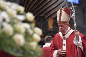 Jézus nem címlapkeresztényeket, hanem tanúságtevőket akar! – Ferenc pápa Szent Péter és Pál ünnepén