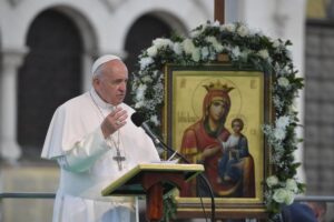 Ferenc pápa Regina Coeli imája: A föltámadt Krisztus jelenléte kapcsoljon össze