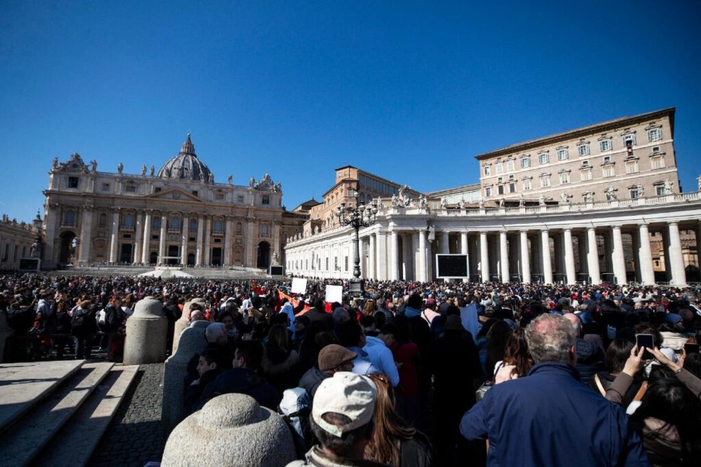 Ferenc papa Urangyala 0305 2