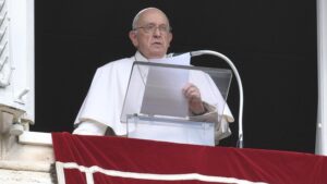 Ferenc pápa vasárnap délben: Ne ontsanak több ártatlan vért!
