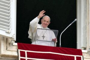 Ferenc pápa: Vonjuk be Jézust, mondjunk el neki mindent az életünkből! 6 Ferenc pápa: Vonjuk be Jézust, mondjunk el neki mindent az életünkből!