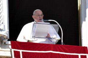 Isten előbb és ingyenesen szeret bennünket – Ferenc pápa Úrangyala imája