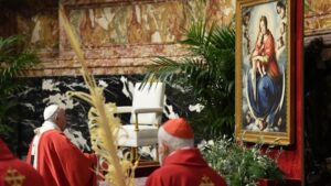 Kövessük Szűz Máriát a hit útján – Ferenc pápa virágvasárnapi Úrangyala imája