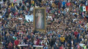 „Érintsük meg Jézus sebeit szenvedő testvéreinkben!” – Ferenc pápa Regina Coeli imája 3 „Érintsük meg Jézus sebeit szenvedő testvéreinkben!” – Ferenc pápa Regina Coeli imája