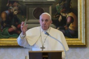 Ferenc pápa globális és azonnali tűzszünetre szólított az Úrangyala imádság után