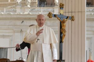 Ferenc pápa nagyszerdai katekézise: A kereszt a reménységünk forrása
