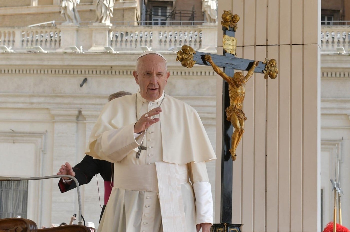Ferenc papa a keresztrol Egyedi