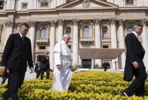 Ferenc pápa: Bocsánatot nyerve, készen a megbocsátásra