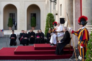 Ferenc pápa: Az imában Istennek kell megtérítenie minket, nem nekünk kell megtérítenünk Istent!