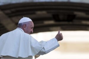 Ferenc pápa: Hidakat építsünk azok felé, akiknek más a kultúrája és a hite! 3 Ferenc pápa: Hidakat építsünk azok felé, akiknek más a kultúrája és a hite!