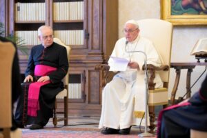 Ferenc pápa: Istenre szomjazunk, „Isten koldusai” vagyunk, ezért imádkozunk