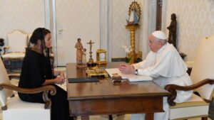 Novák Katalin: Ferenc pápa a béke üzenetét hozza