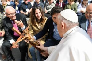 Ferenc pápa katekézise: Szentjeink arra emlékeztetnek bennünket, hogy Krisztus a jövőnk