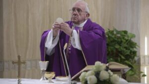 Ferenc pápa: Emlékezzünk arra, amit az Úr véghezvitt az életünkben 9 Ferenc pápa: Emlékezzünk arra, amit az Úr véghezvitt az életünkben