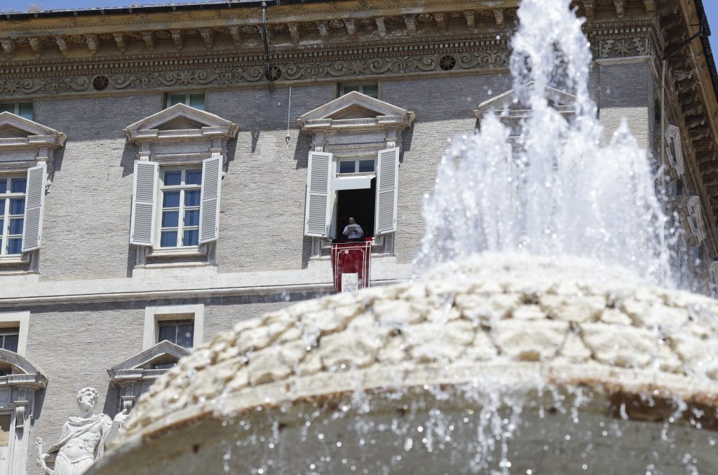 Ferenc papa vasarnap