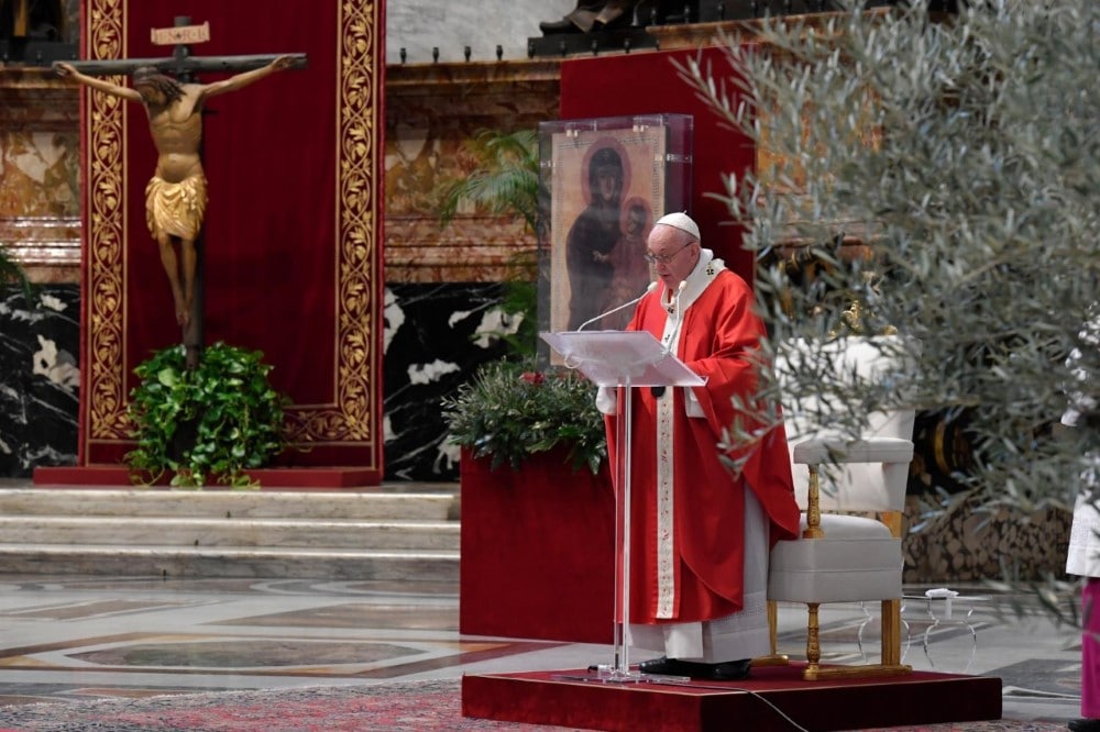 Ferenc papa viragvasarnap 2 Egyedi