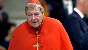 Meghalt George Pell bíboros