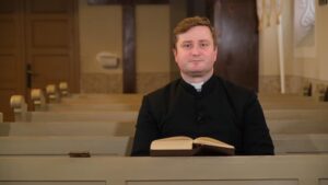 A keresztúti ájtatosságban kibékülünk egymással és  magunkkal – Nagyböjti ráhangoló | VIDEÓ