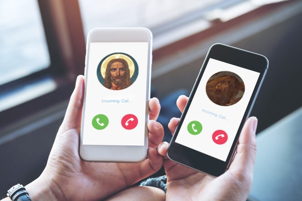 Jezus es a Satan Egyedi