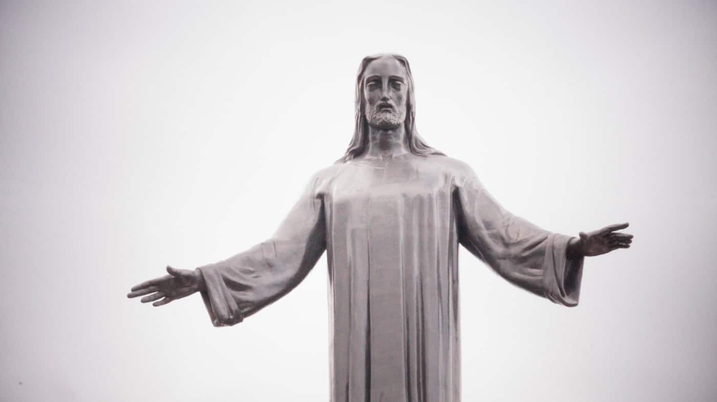 Meghívás és színeváltozás - gondolatok nagyböjt 2. vasárnapjára 1 Jezus szobor Egyedi 1