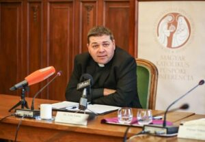 Őszre elkészíti a püspöki konferencia a szexuális visszaélések jelzésére alkalmas rendszert