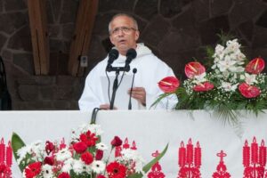 Lengyel barátaink is imádkoznak Ferenc pápa látogatásának eredményességéért