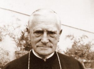 “A bajok oka nem a külső körülményekben van, hanem az emberi lélekben” – Márton Áron püspök újévi beszéde