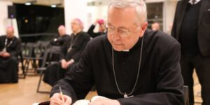 Éhhalál várhat a kómában fekvő lengyel férfire Nagy-Britanniában – Segítséget kért a Lengyel Püspöki Konferencia