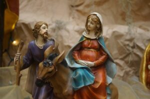 Ki vagy te?!  – Gondolatok Advent 3. vasárnapjára