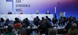 Egy másik egyház válik láthatóvá