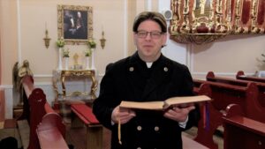 Vasárnapi ráhangoló: A titkok súlya és a szabadság 9 Vasárnapi ráhangoló: A titkok súlya és a szabadság