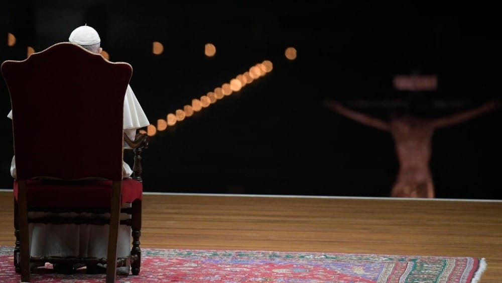 Via Crucis Ferenc papaval Egyedi