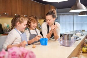 Erről a 3 dologról beszélgess el a gyermekeiddel, hogy megvédd őket a bántalmazástól! 3 Erről a 3 dologról beszélgess el a gyermekeiddel, hogy megvédd őket a bántalmazástól!